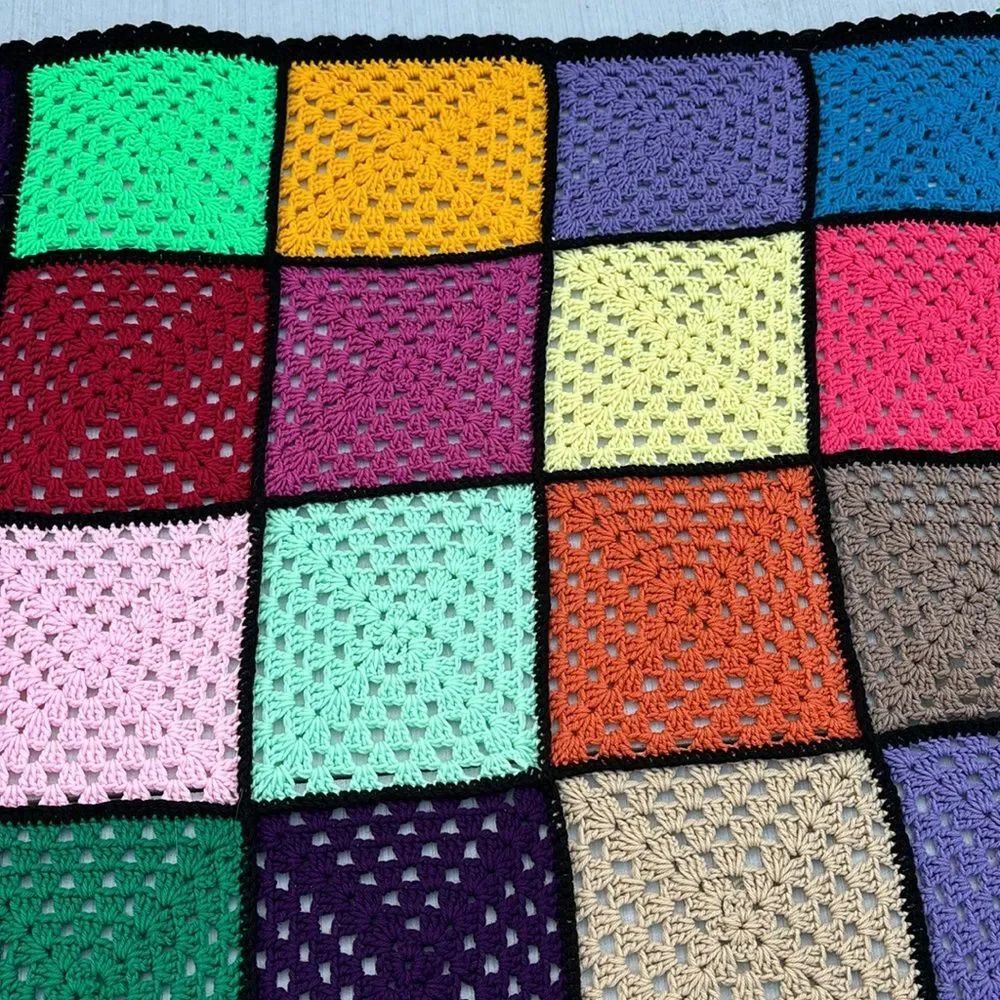 Granny Square afghan crochet bright colorful multi color blanket throw 60x70 EUC